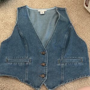 Sincerely Jules Denim Vest in Medium Blue